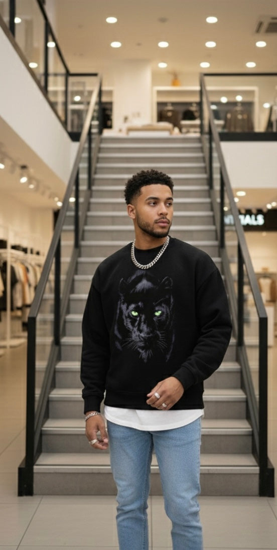 Black Panther Sweater – Premium Streetwear (Oversized Fit)