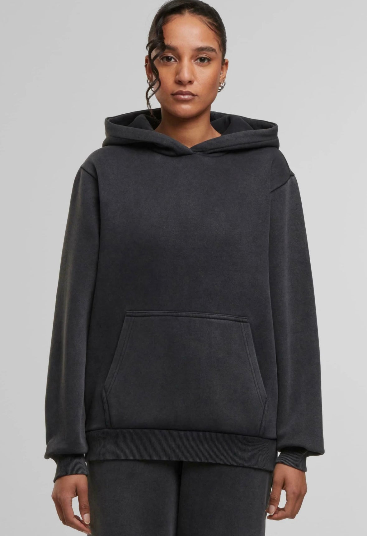 Street Classic Hoodie – Heavy Fit (Black)